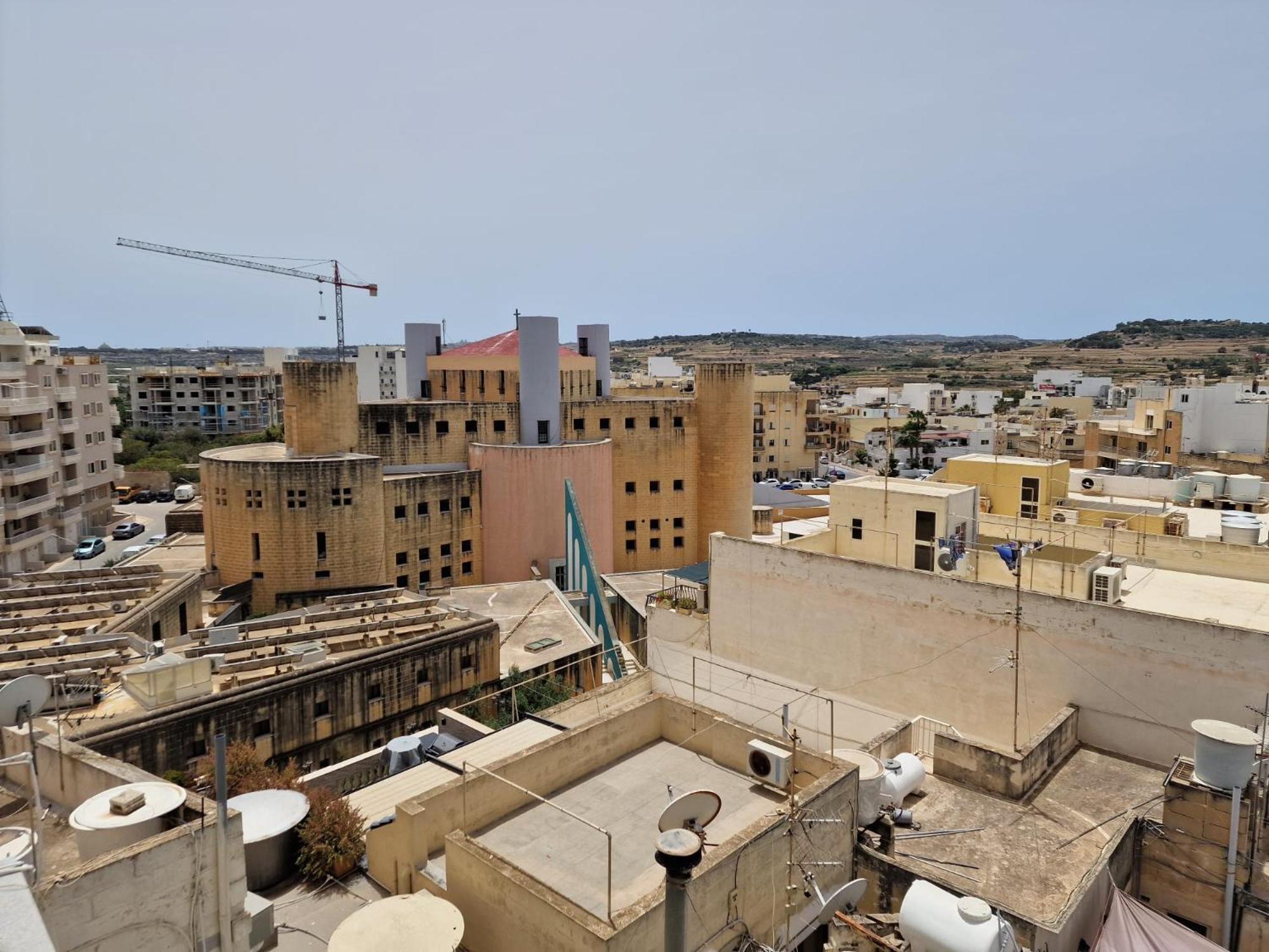 Sky Apartment 3 St. Paul's Bay Exterior photo